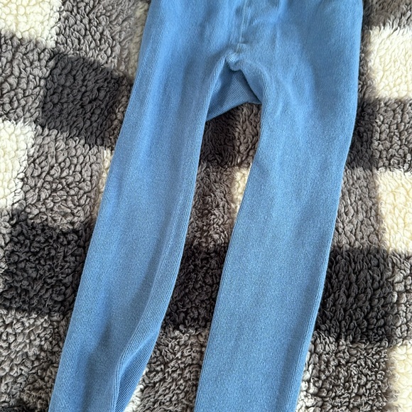 Mini Boden 2-3Y Sea Mist Blue & Yellow Gold Footed Ruffle Cable Knit Tights - Picture 4 of 7